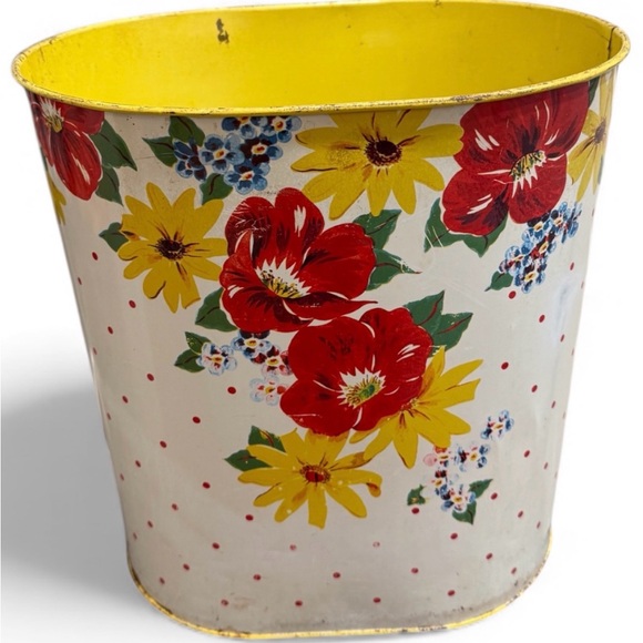 Vintage Other - 1950's Retro N.C. Color Ware Yellow & White Floral Metal Waste Bin